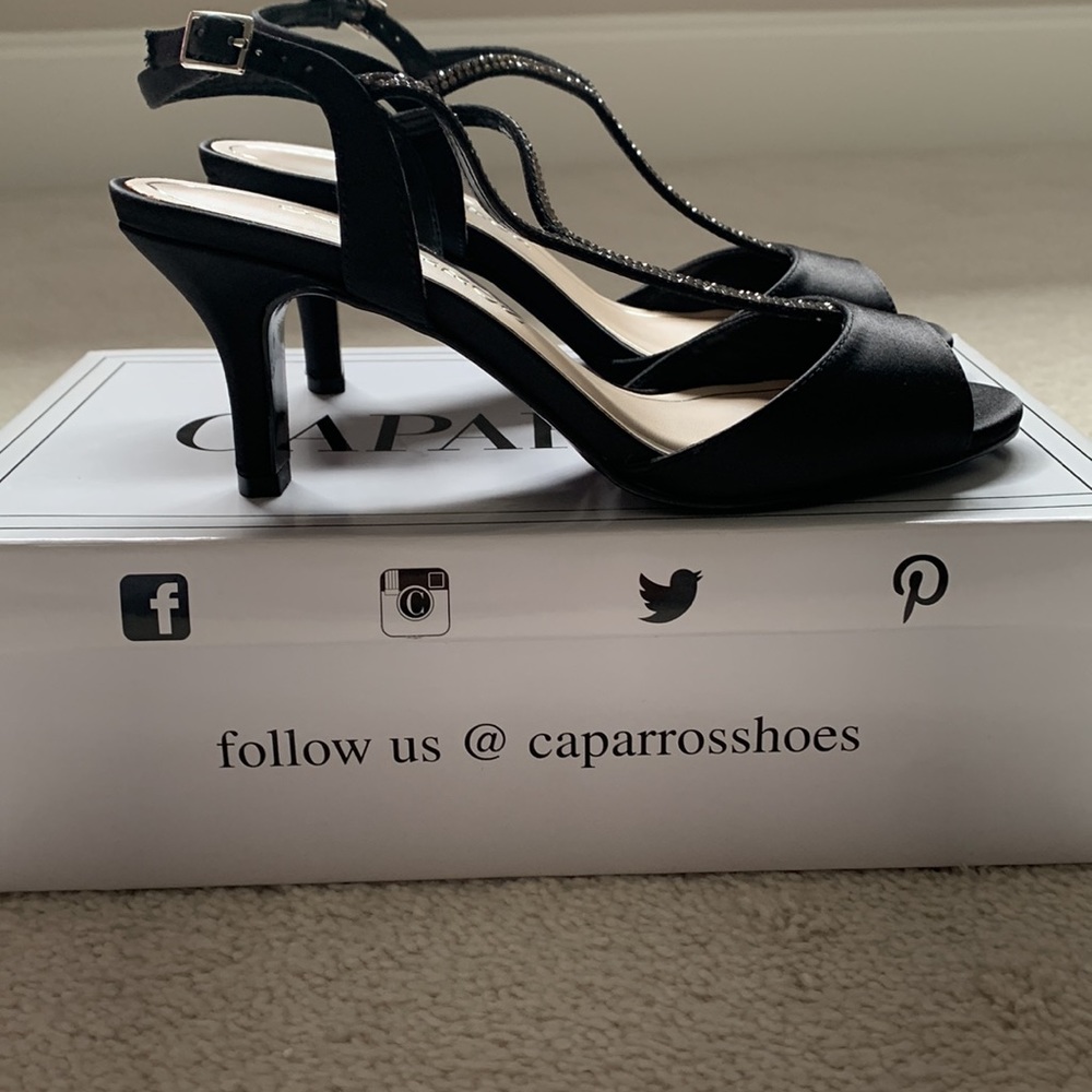 NWT Caparros Black Evening Heels